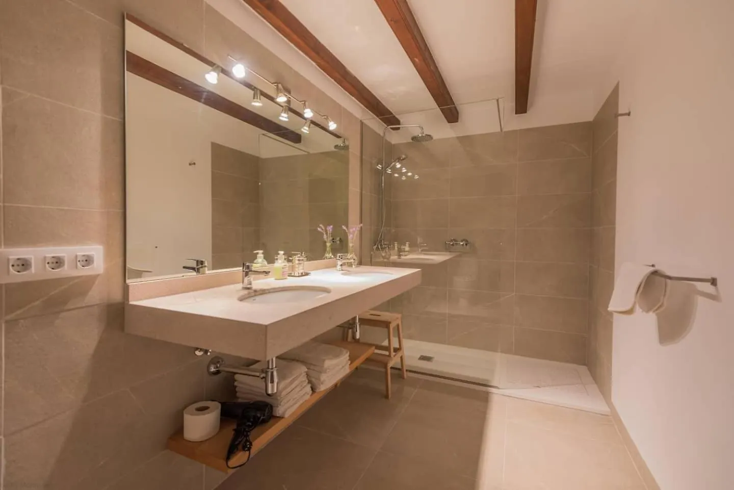 Cuixach Villa In Pollensa With Wifi Spain